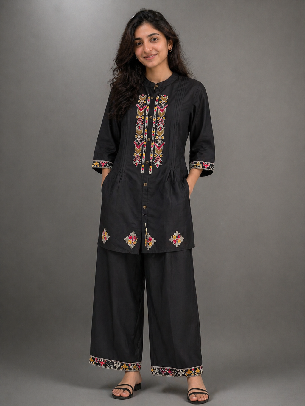 Embroidered Cord-Set